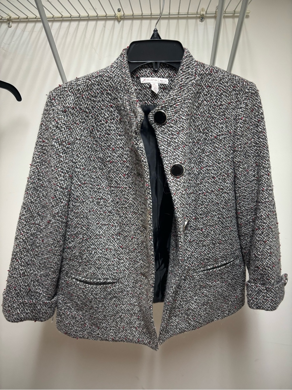 Anne Klein Gray Tweed Bouclé Jacket with Black Buttons